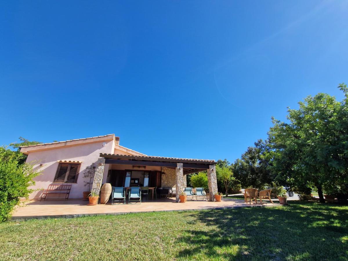 Villa Del Carrubo A Due Passi Dal Mare Di Cefalu Collesano エクステリア 写真
