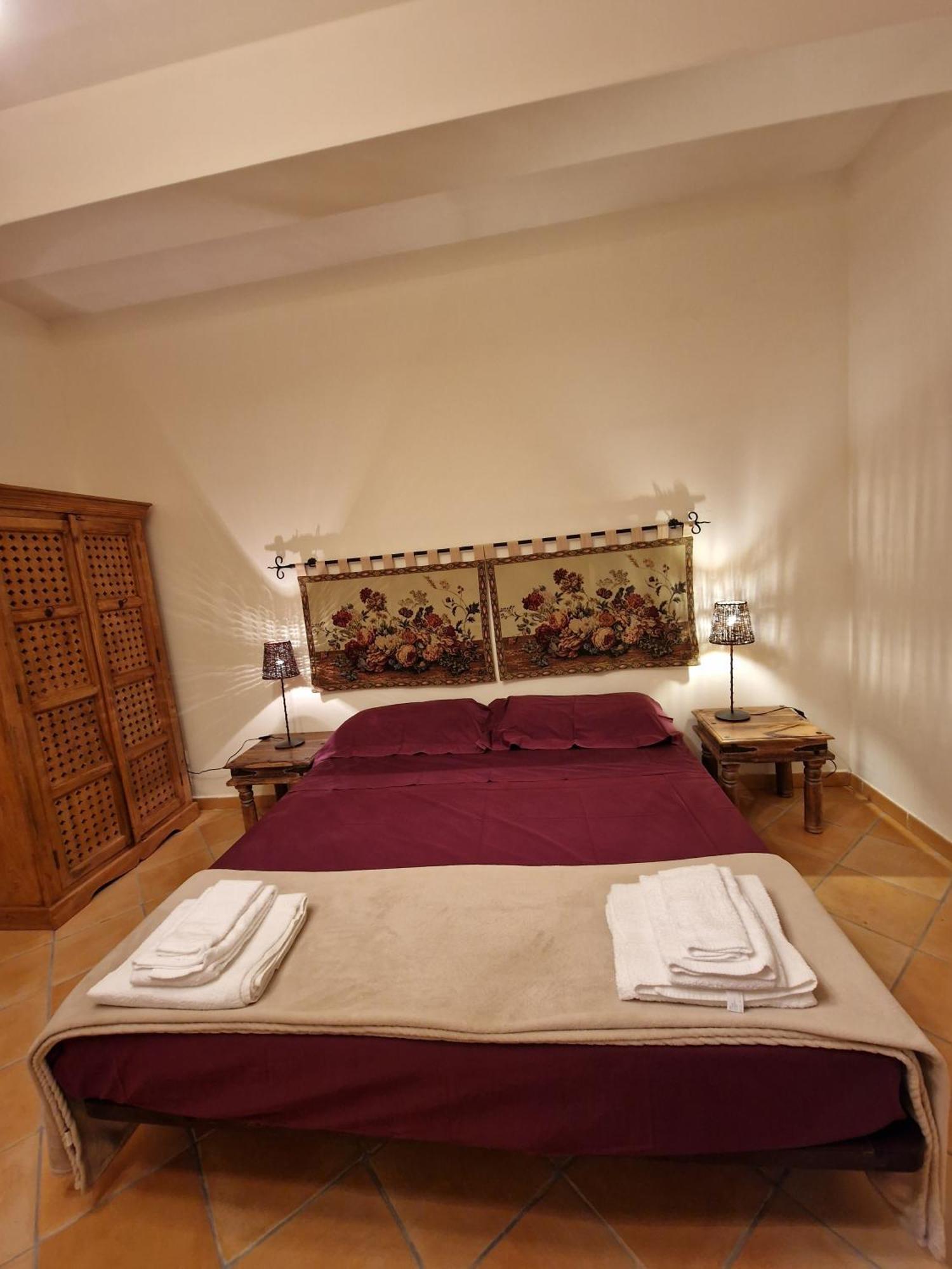 Villa Del Carrubo A Due Passi Dal Mare Di Cefalu Collesano エクステリア 写真